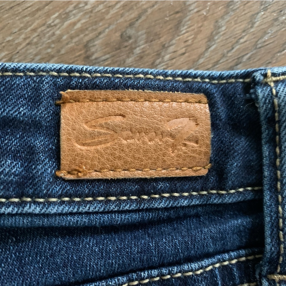 Seven7 Jean Weekend Shorts - Size 12 - Super Comfy - Picture 6 of 9